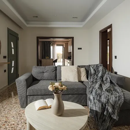 Arborea Manor * Pigadhákia